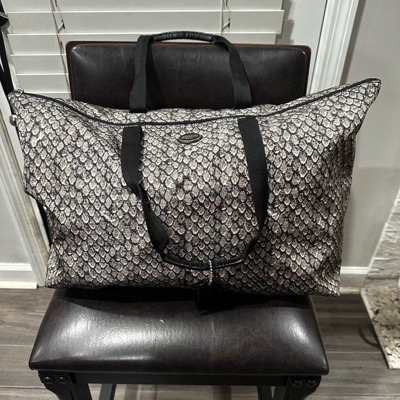Vintage, no longer produced so hard to find EXTRA LARGE Coach weekender bag! - Picture 14 of 14